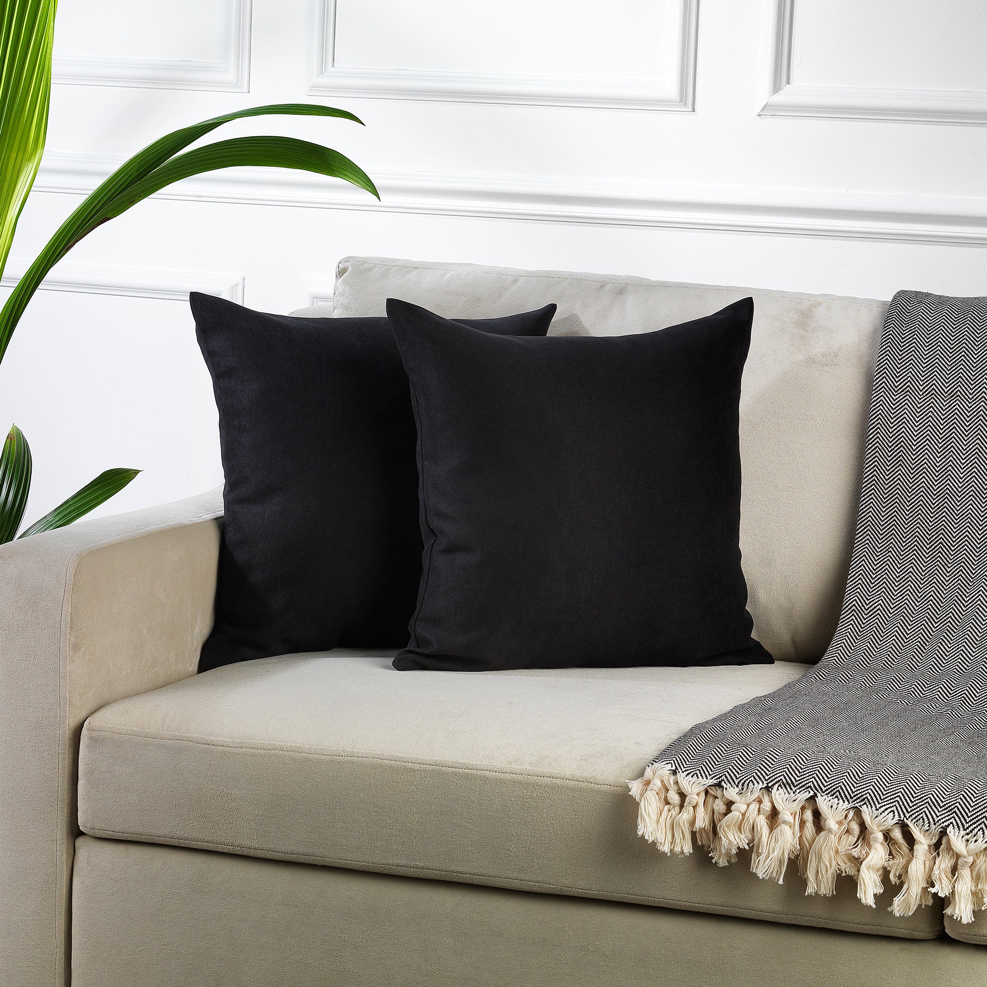 Decorative Cushion Covers Set of 2 Hidden Zipper - Black