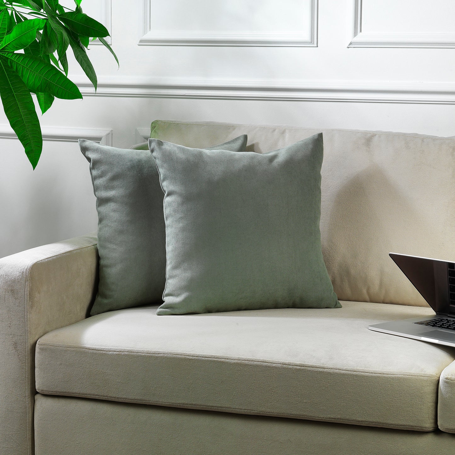 Decorative Cushion Covers Set of 2 Hidden Zipper - Leaf Green