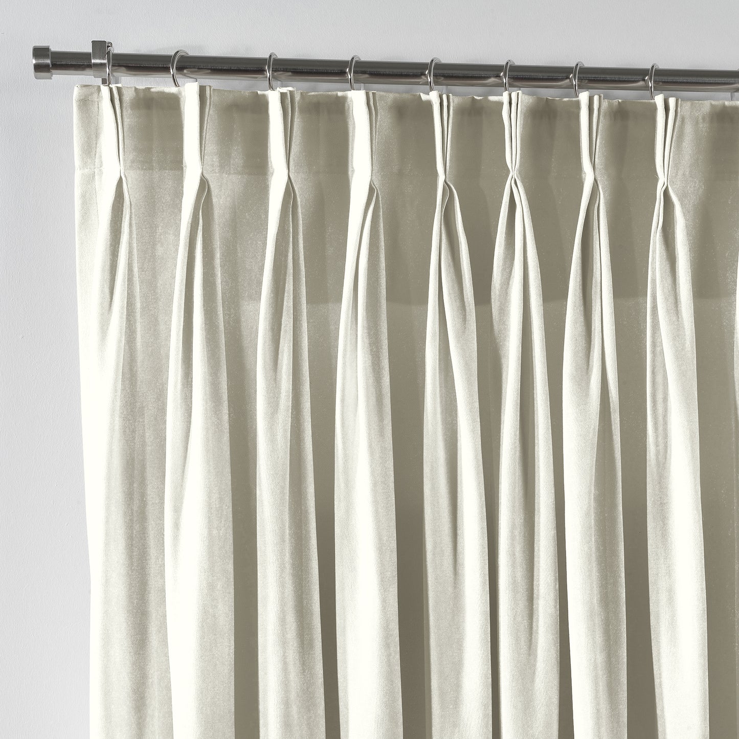 Shiny Velvet Pinch Pleated Curtain Single Panel - Cream