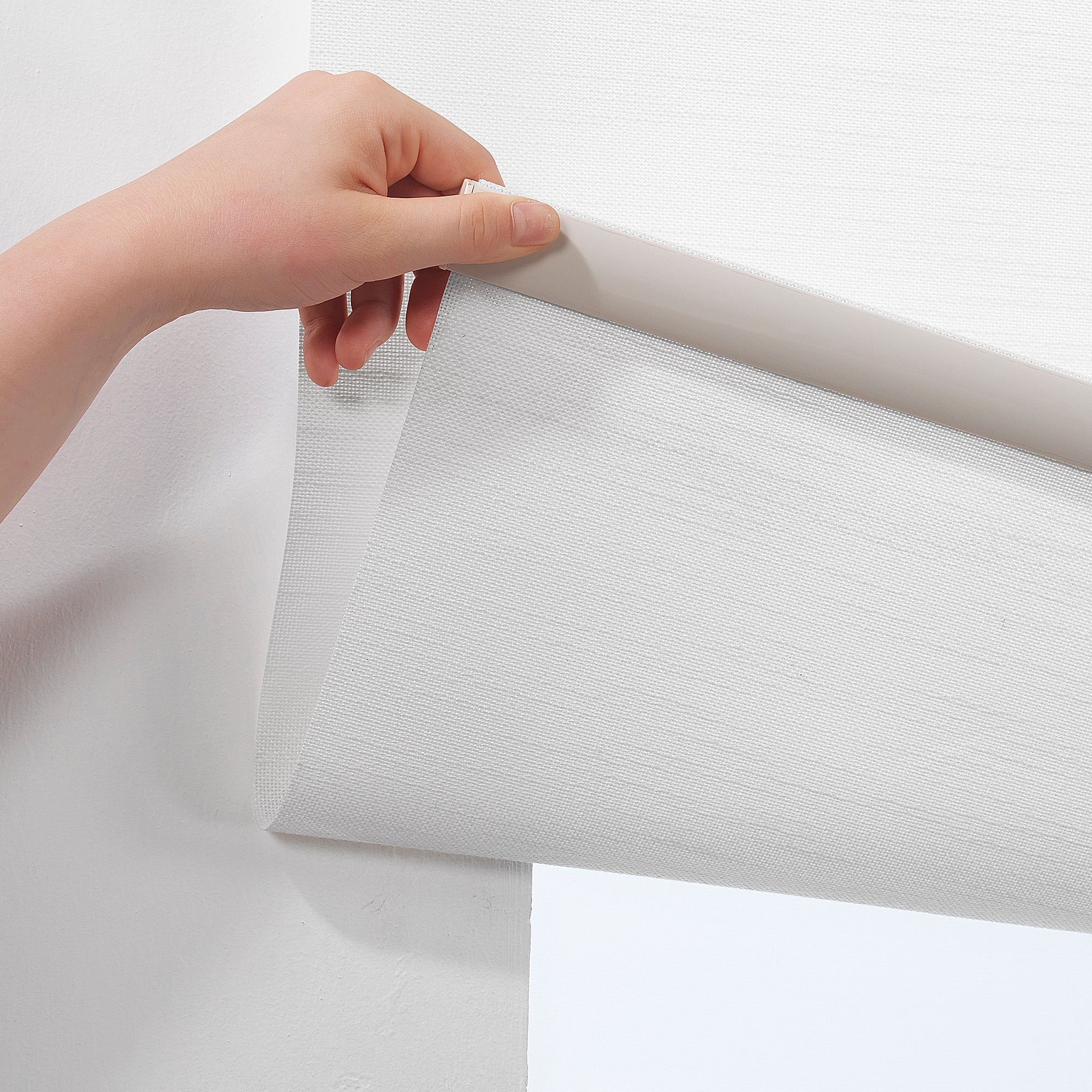 Linen Textured Sami Sheer & Room Darkening Metallic Cord Loop Roller Blind - White